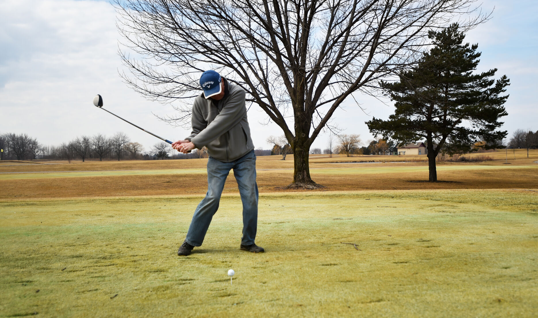 First tee shot of 2022
